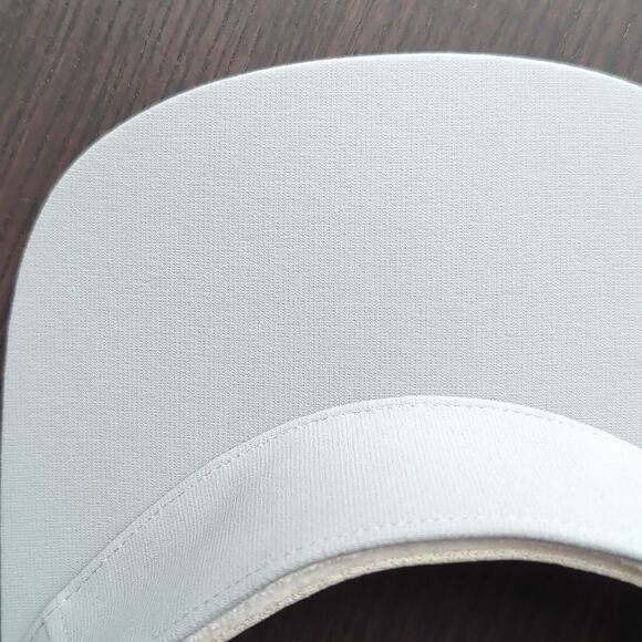 COPY - Lululemon light grey Visor. Regular band. S/m - Picture 4 of 6